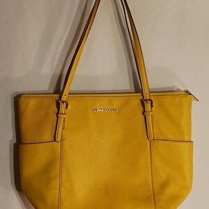 Michael Kors Yellow Leather Charlotte Saffiano Bag. (Missing Hanging Bag Logo).
